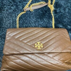 Tory birch lamb skins purse in brown